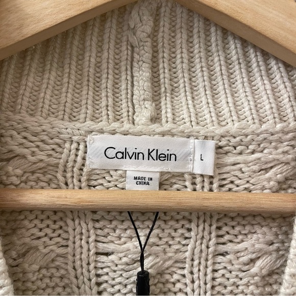 Calvin Klein Women's Cable Knit Short Sleeve Sweater size large - Picture 2 of 5
